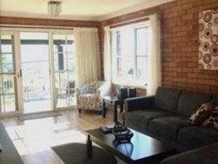 The Retreat Apartment *